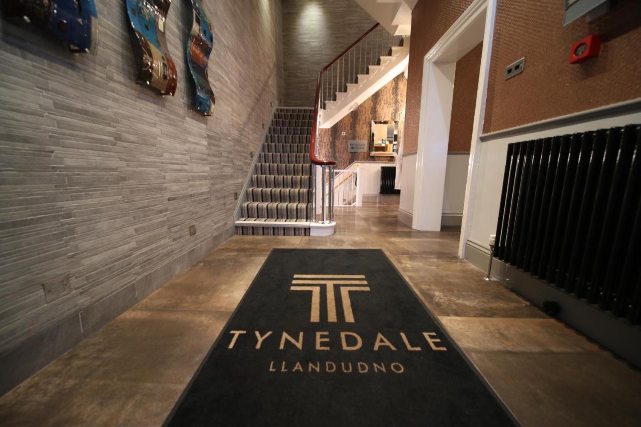 Tynedale Hotel Λαντούντνο Εξωτερικό φωτογραφία